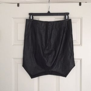 Faux leather mini skirt
